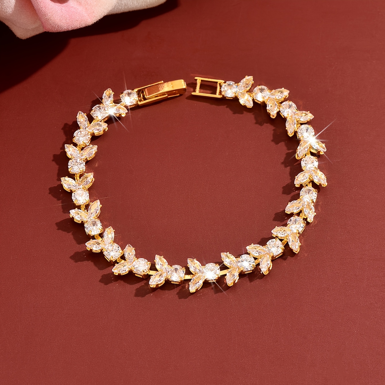 Women's Exquisite Delicate Chain Bracelet, Elegant & Versatile